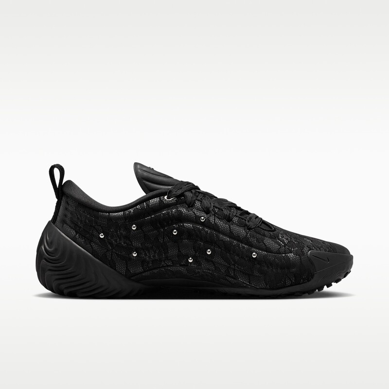Nike Astra Ultra PRM 